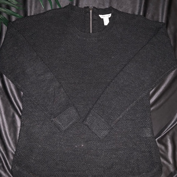 Knit sweater